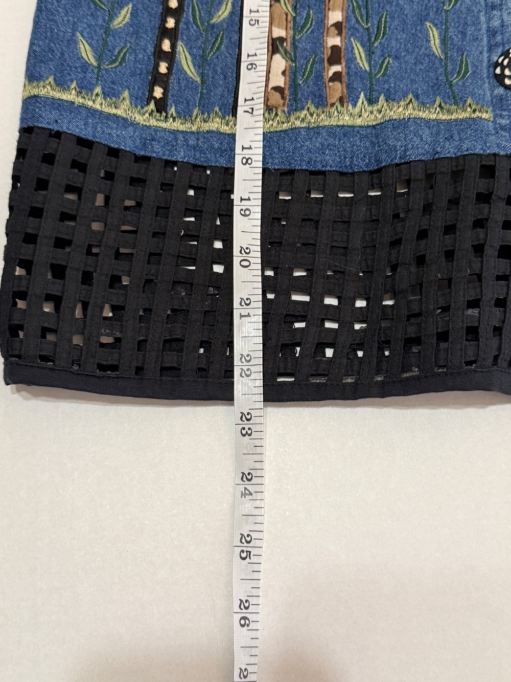 Dress Barn Denim Vest size Medium - Picture 7 of 9